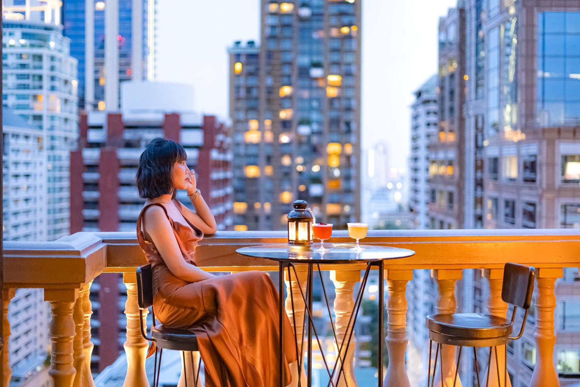 โรงแรมมิวส์ กรุงเทพ หลังสวน เอ็มแกลเลอรี่ - Sha Extra โรงแรม